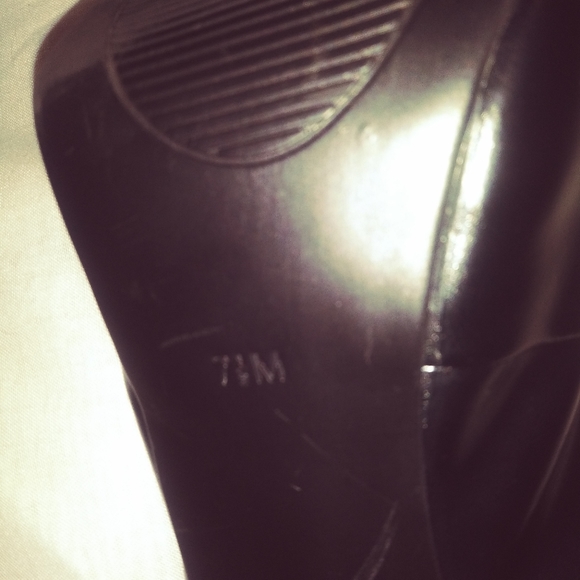 Guess black platform high heels - Picture 6 of 7